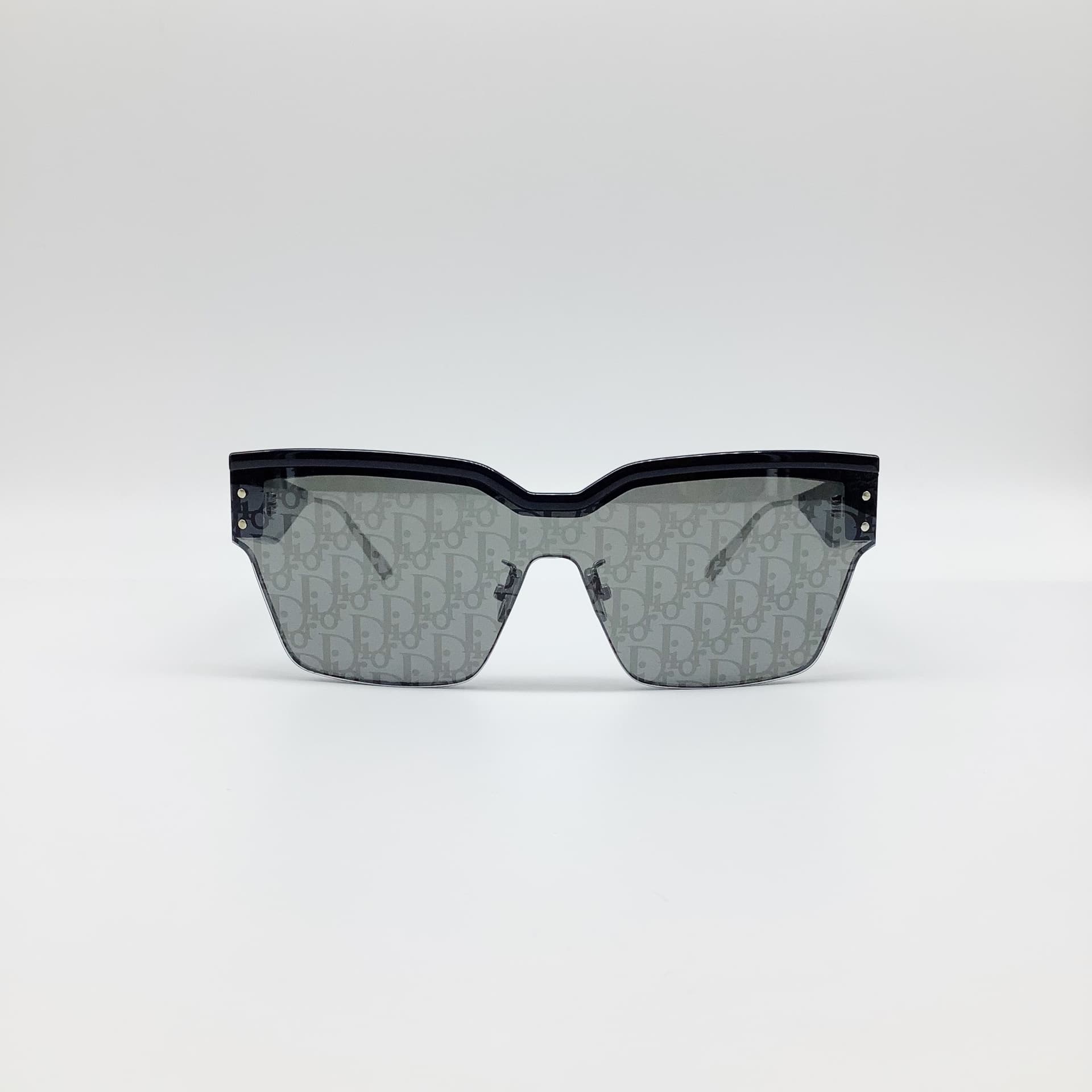 CHRISTIAN DIOR Sun-DiorClub M4U