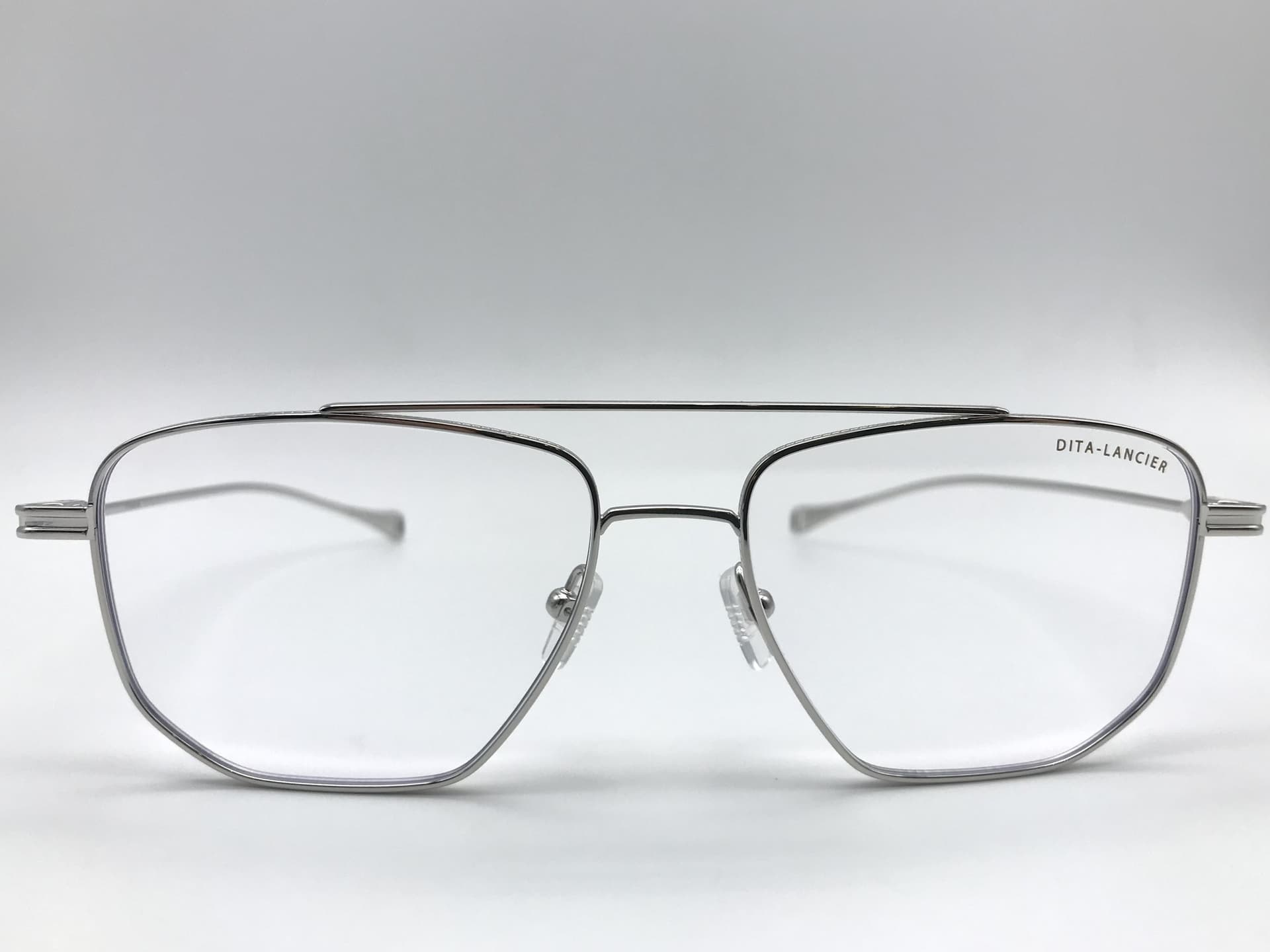 DITA LANCIER DLX115