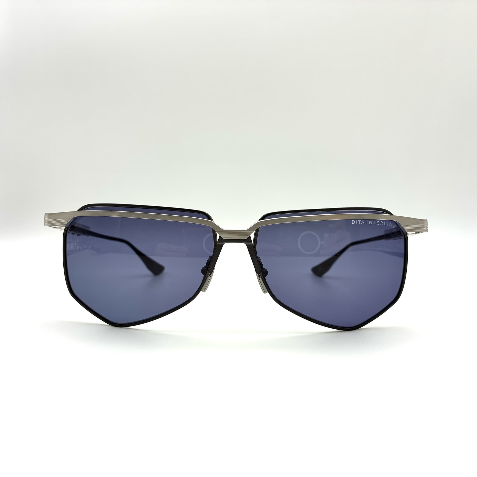 DITA 194-INTERLINE