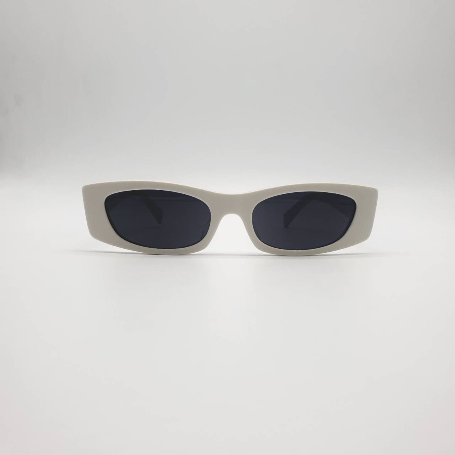 CELINE CL40245U
