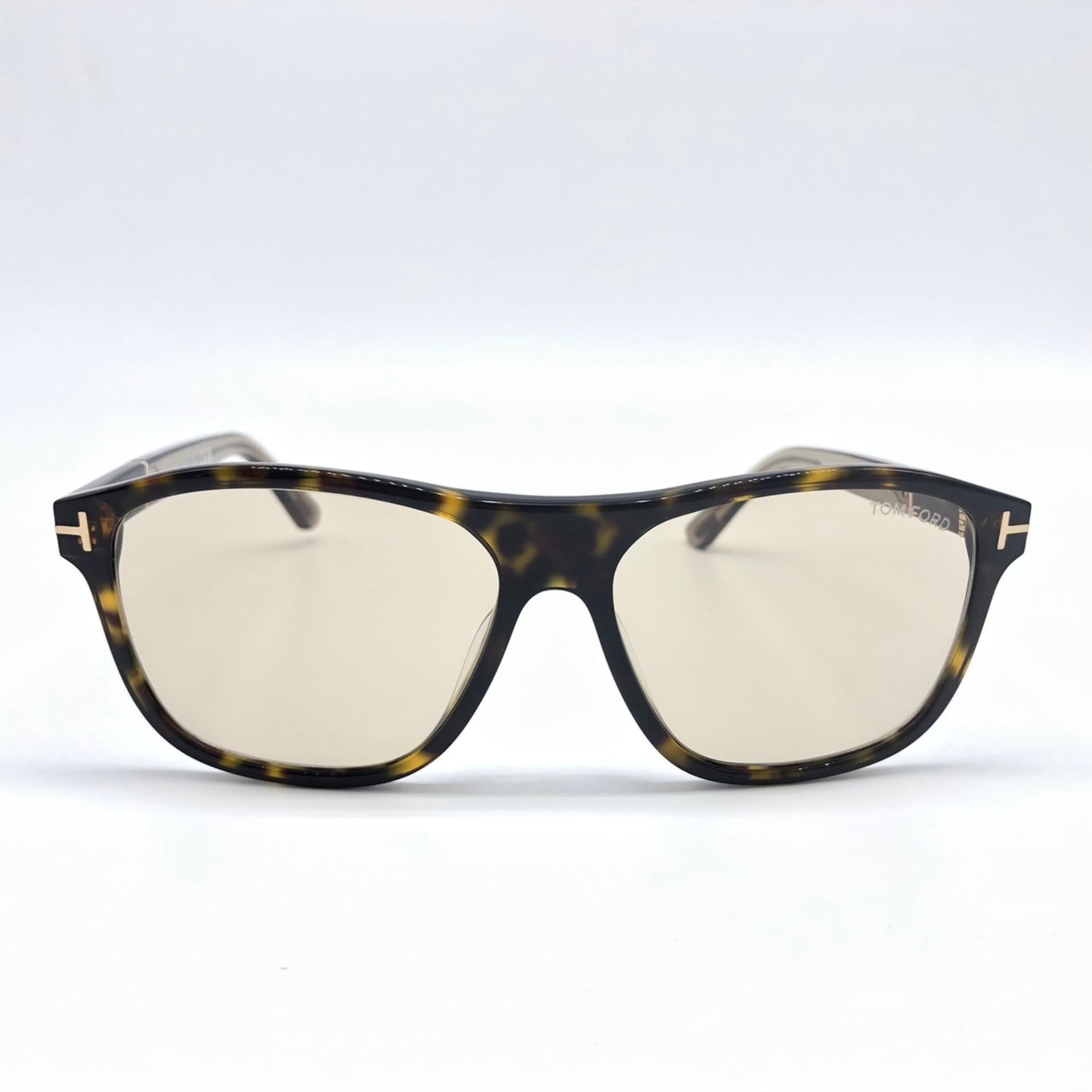 TOM FORD 1081