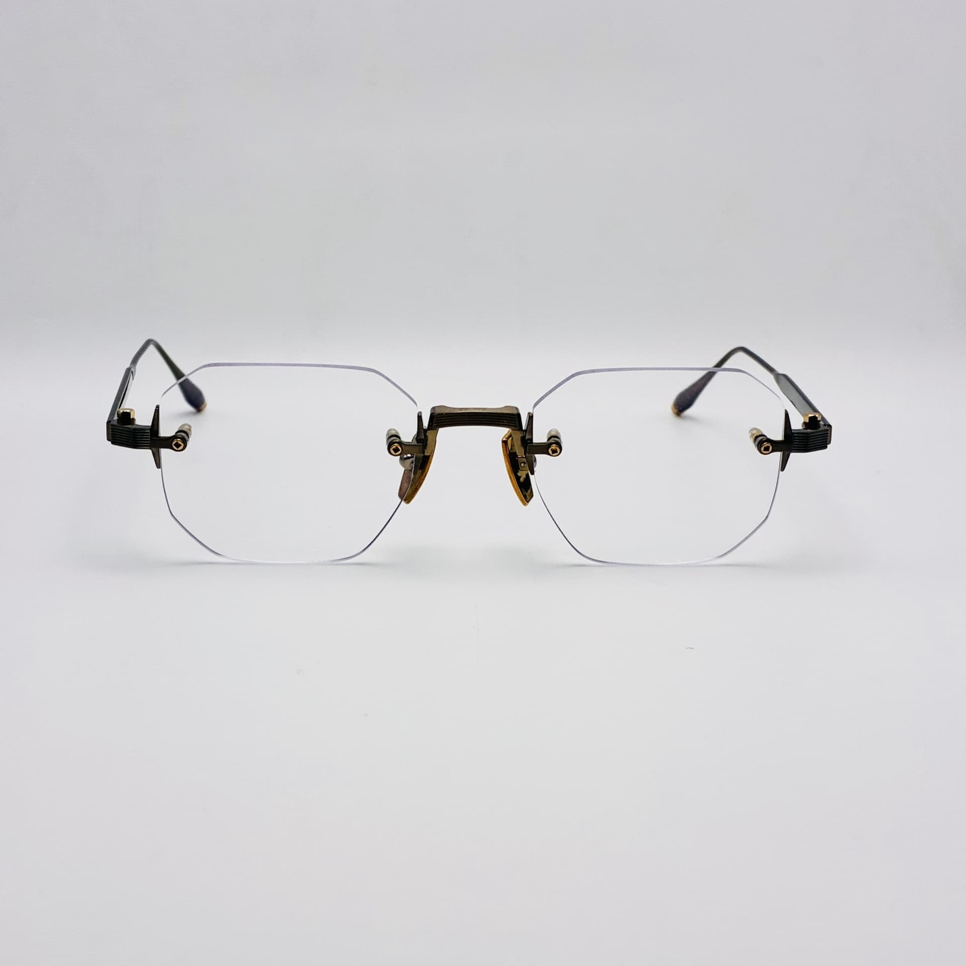 Akoni AKX-308B-JUNO-ONE